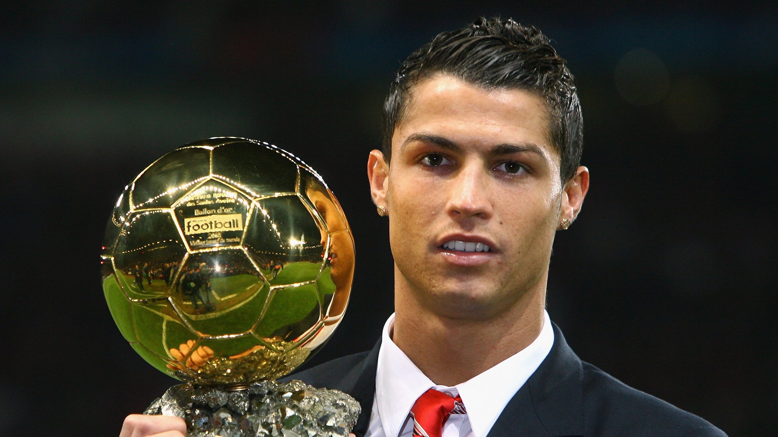 夏季联赛首回合爆出冷门!AC米兰大胜皇家马德里,争冠形势突变